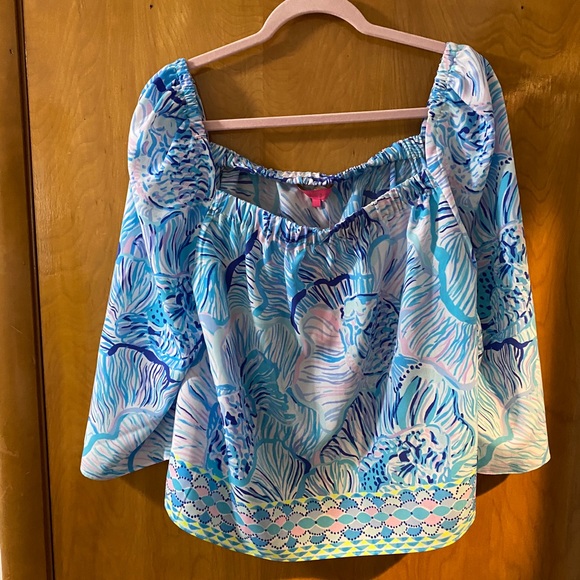 Lilly Pulitzer Lizzie top Bermuda Blue fishful thinking engineered top size L - Picture 1 of 10